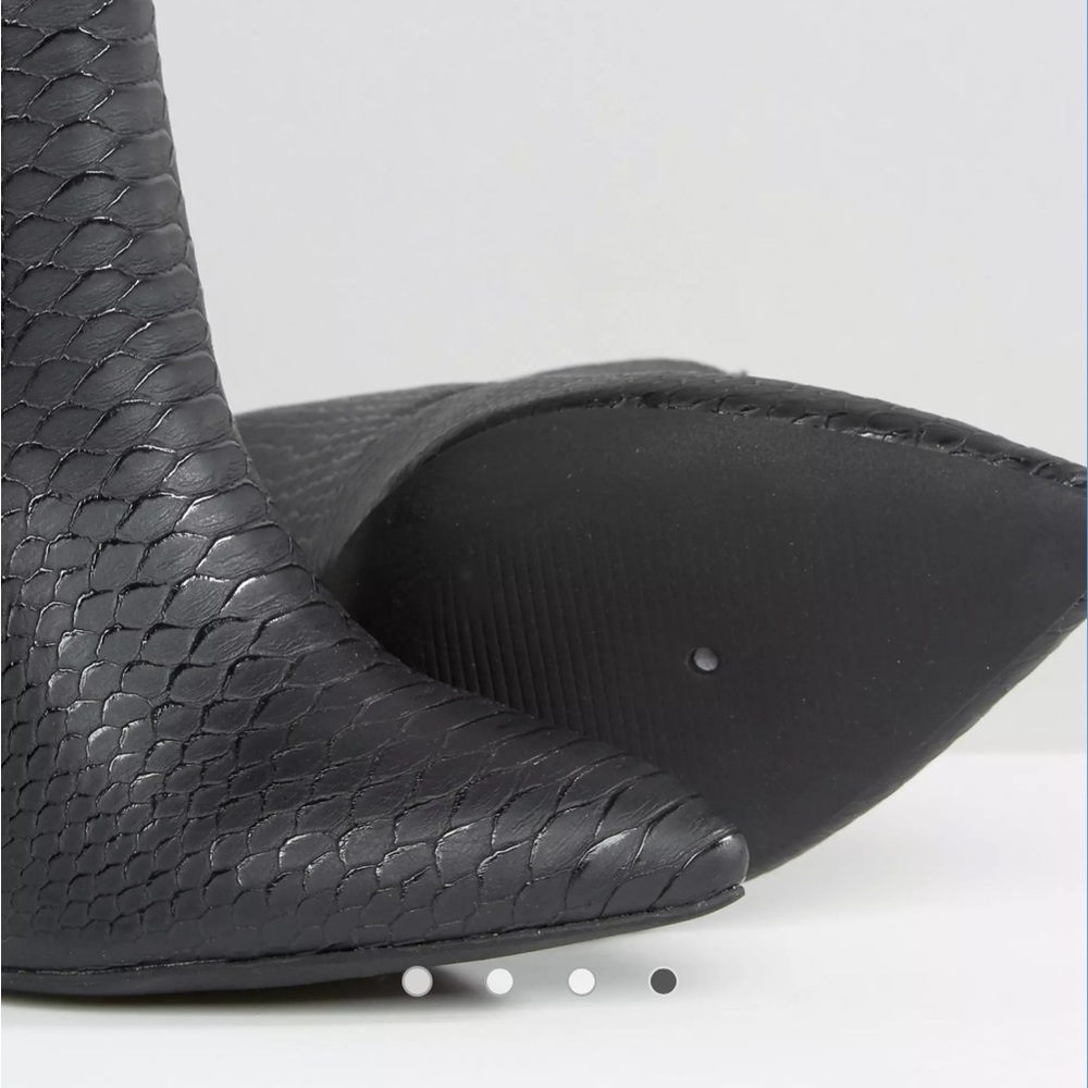 Black Croc Pint Heeled Ankle Boot